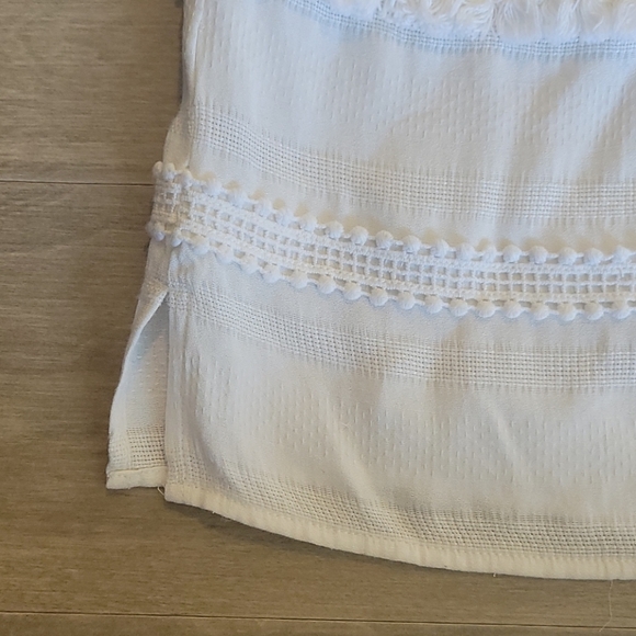 Ann Taylor Loft - Picture 2 of 6